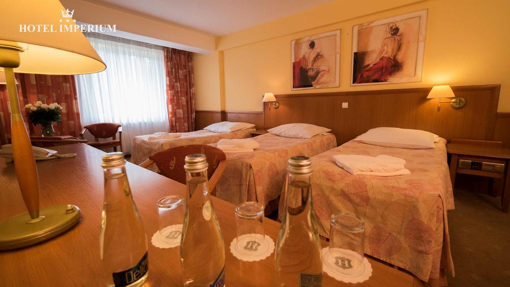 Hotel Imperium Pszczyna Ngoại thất bức ảnh