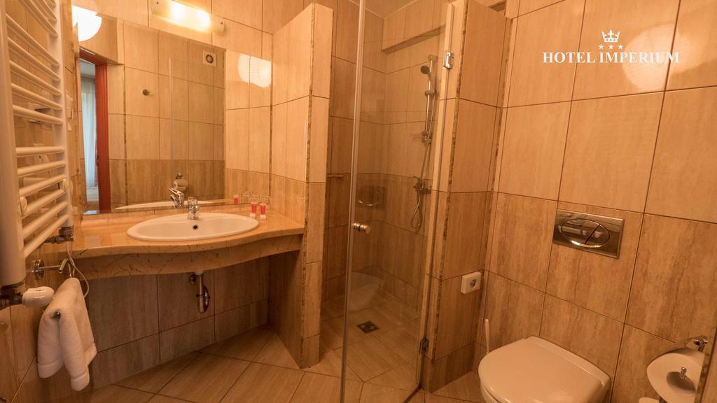 Hotel Imperium Pszczyna Ngoại thất bức ảnh